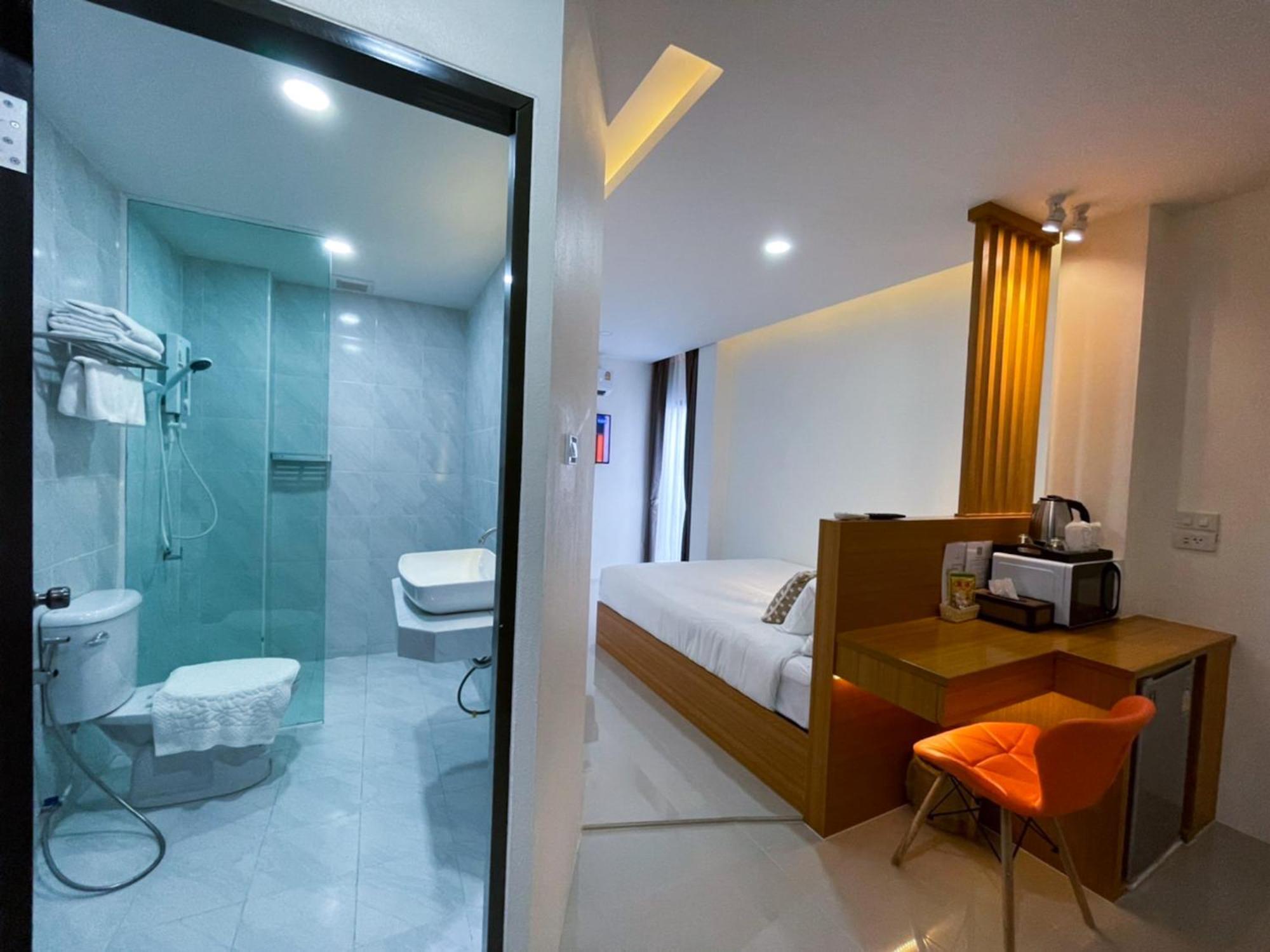 Tj Boutique Hotel Uthai Thani Quarto foto
